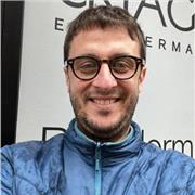 Dott in Farmacia impartisce lezioni di Matematica,chimica,fisica,inglese a ragazzi di scuola elementare, media, liceo e università